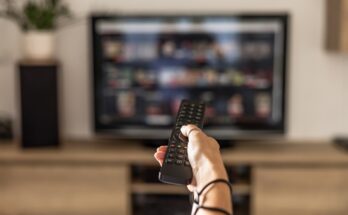 Netflix viewers are binge-watching 'addictive' thriller for baffling reason