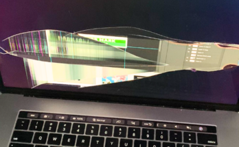 Plane Passenger Sparks Debate After Person In Front Destroys His Laptop By Reclining Their Seat