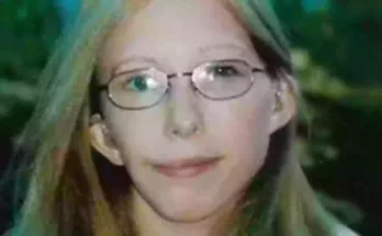 Woman wrote chilling last message before her mummified remains were found in her apartment