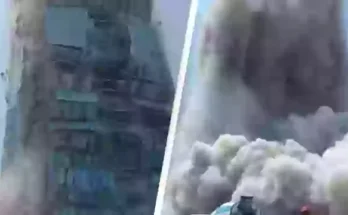 Horrifying footage shows moment entire building collapses following 7.7 magnitude earthquake