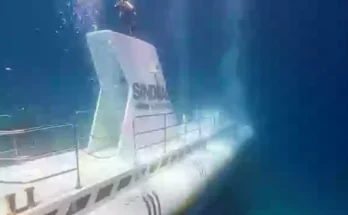 Tourist submarine sinks in Red Sea killing at least 6 people