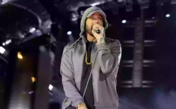 Eminem hates one of his own songs so much he no longer performs it and cringes when he hears it