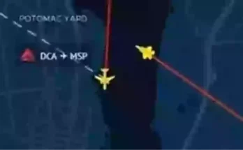 Horrifying audio transcript reveals pilot's reaction after jet nearly collides with plane carrying 137 passengers at Reagan National Airport