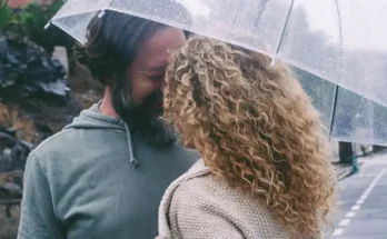 Teenager Reveals What It’s Like Dating Her Own Dad